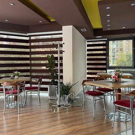 Hotel Brkic Sarajevo Airport - Free Parking Екстер'єр фото