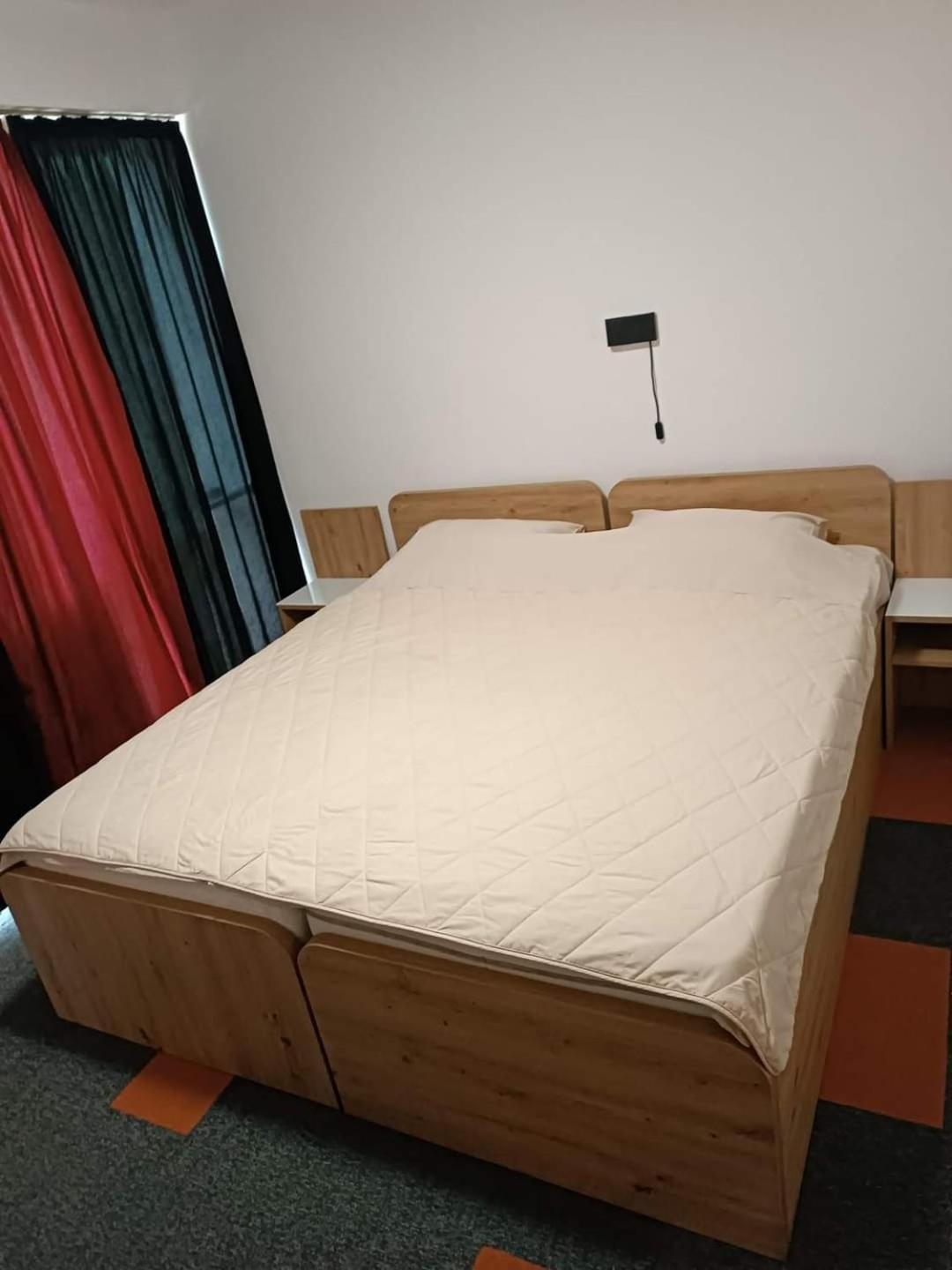 Hotel Brkic Sarajevo Airport - Free Parking Екстер'єр фото