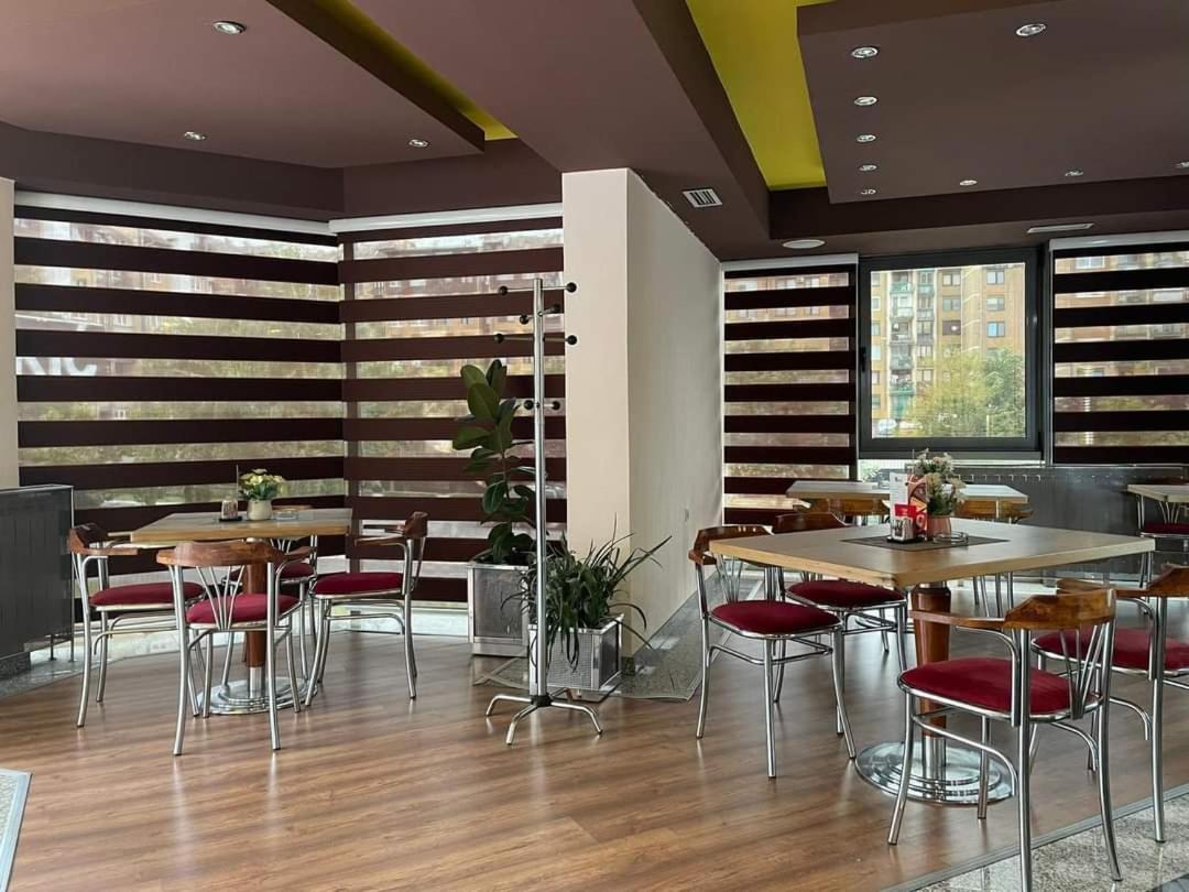 Hotel Brkic Sarajevo Airport - Free Parking Екстер'єр фото