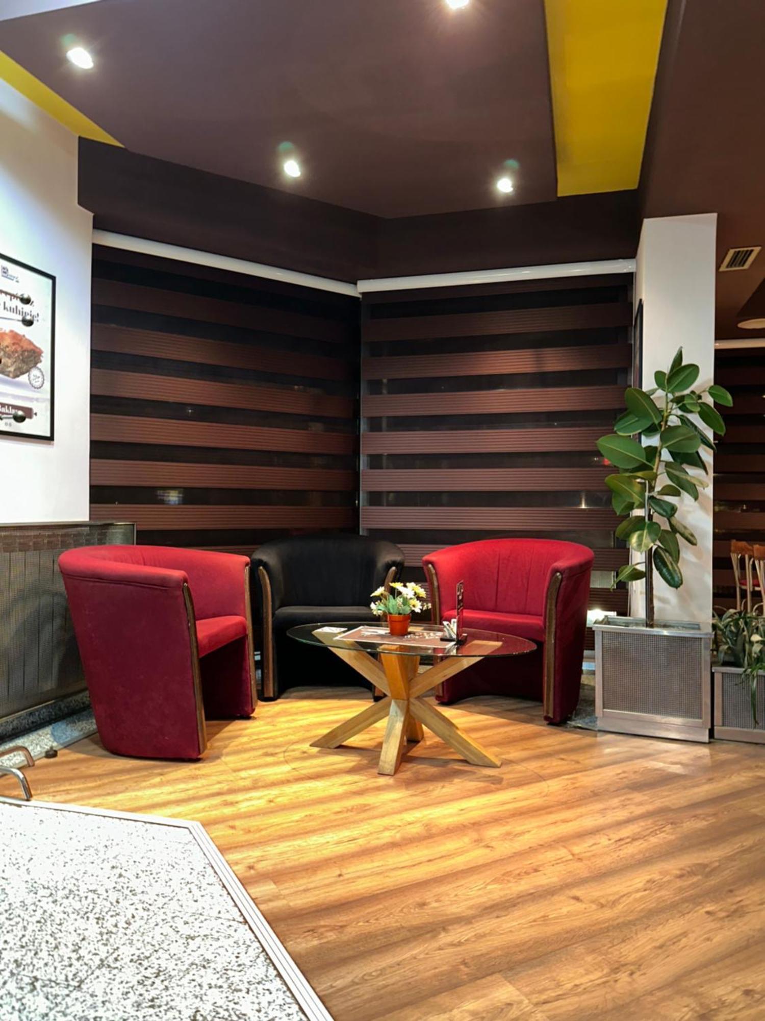 Hotel Brkic Sarajevo Airport - Free Parking Екстер'єр фото